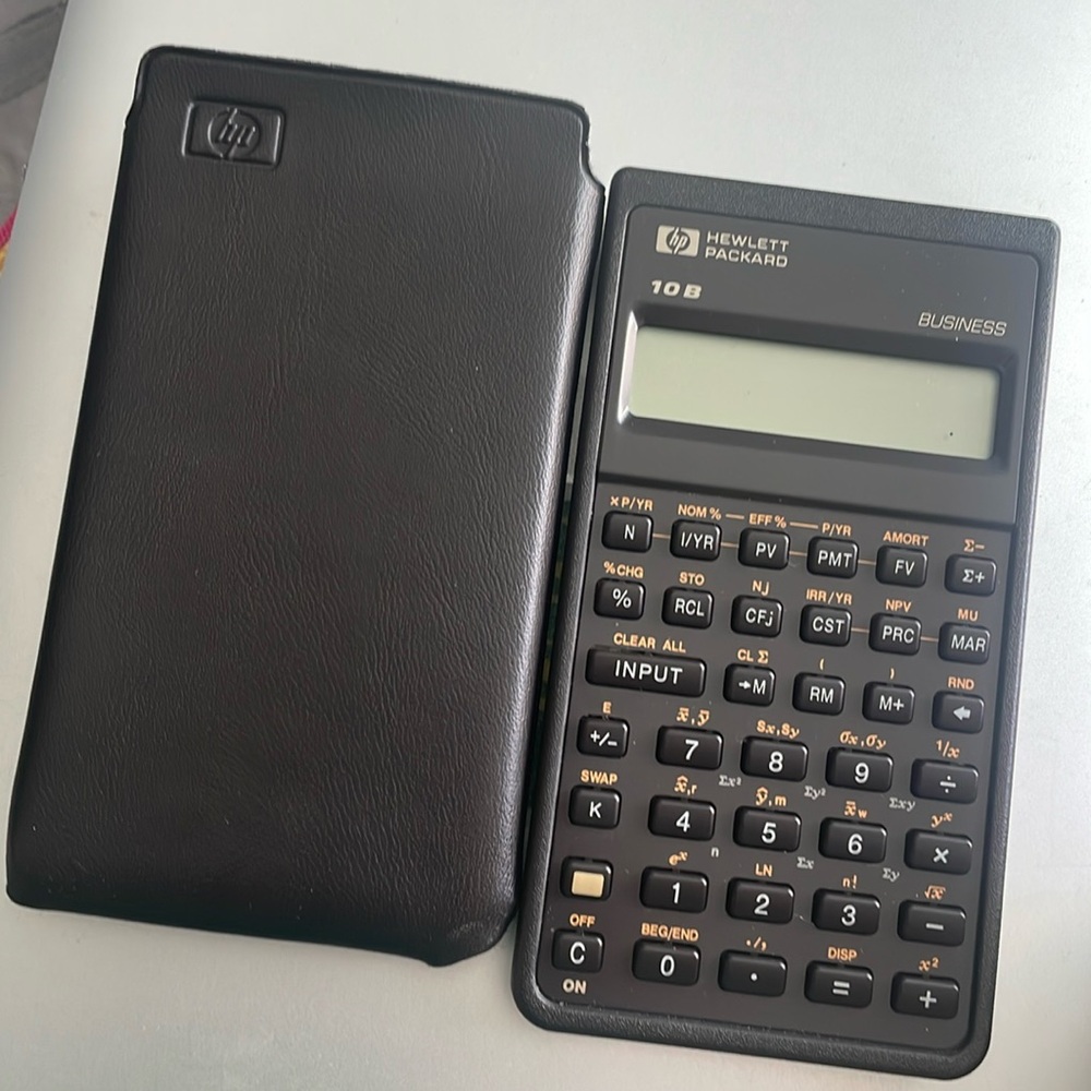 Hewlett Packard HP 10B Business Financial Calculator w/ Slip Cover TESTED